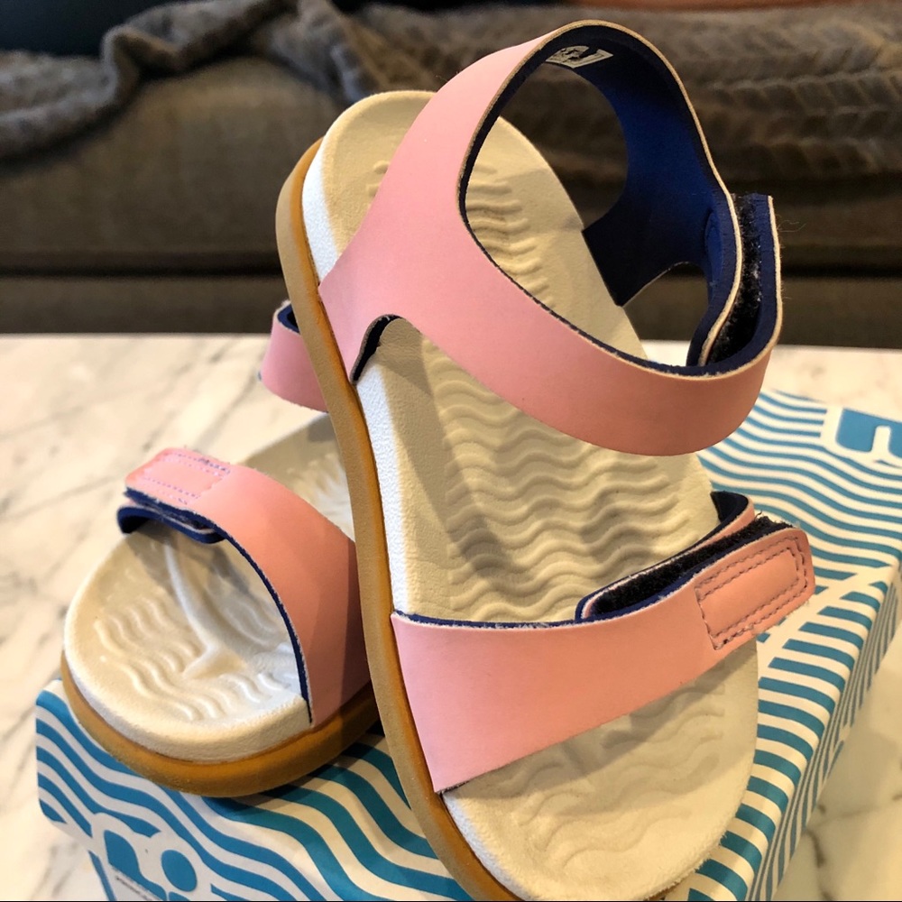 Native Charley sandals - Princess Pink
